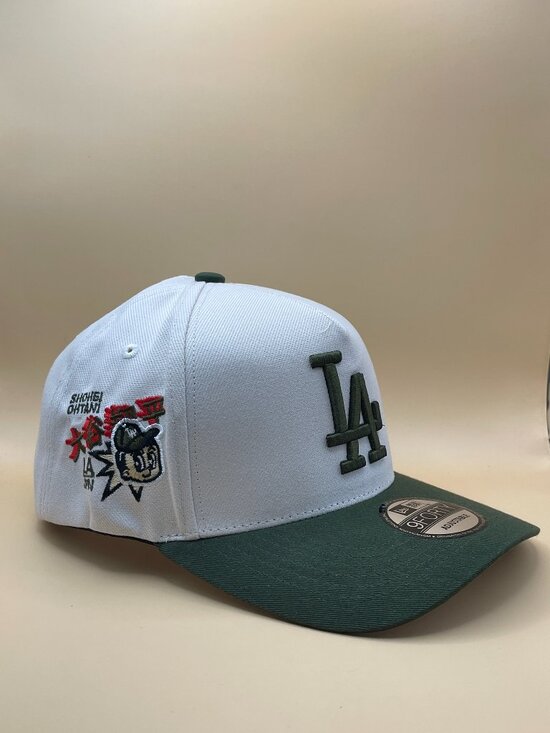 New Era Other - New Era 9FORTY LA Dodgers Two-Tone Cap Fresh, stylish, and bold